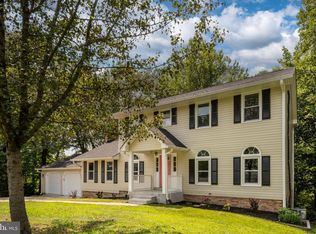 3 Dapple Gray Ct, Fredericksburg, VA 22407