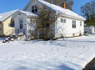 922 3rd St S, Moorhead, MN 56560