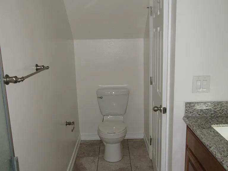 129 S Melrose St #3BDR-2BA — Photo 8