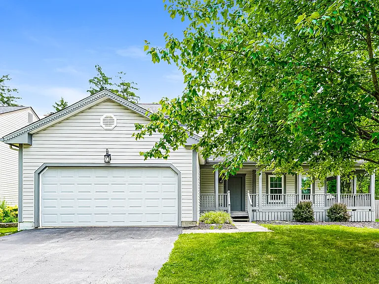 7927 Oak Valley Rd — Photo 1