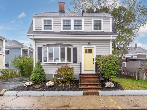 108 Warren St, Arlington, MA 02474