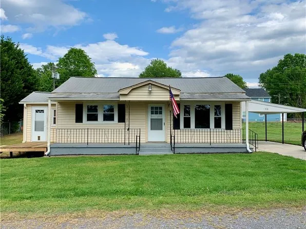 180 Draper Ln, Kannapolis, NC 28081