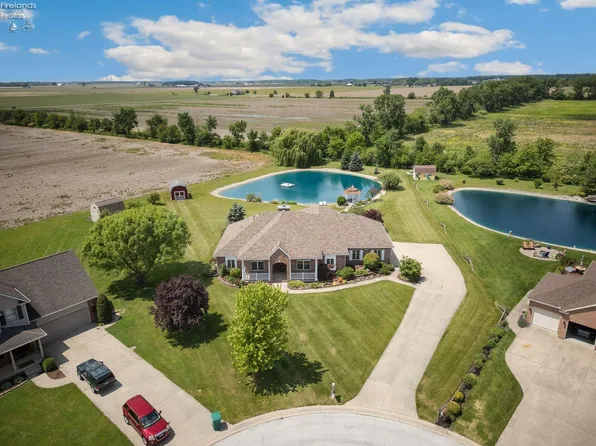 4008 Windsor Ct, Genoa, OH 43430