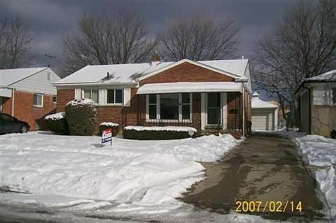1st image of 19165 Woodmont St