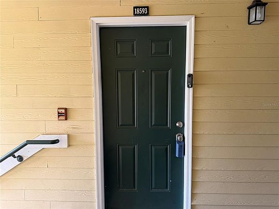 3rd image of 18593 BRIDLE CLUB DRIVE