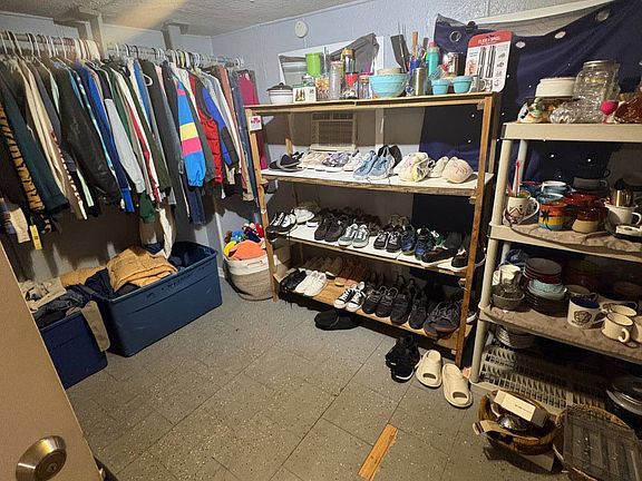 3rd image of 9803 Morristown St #9805