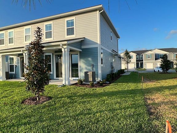 2nd image of 386 Brandon Lakes Dr
