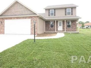 833 Stonelake Ct, Metamora, IL 61548