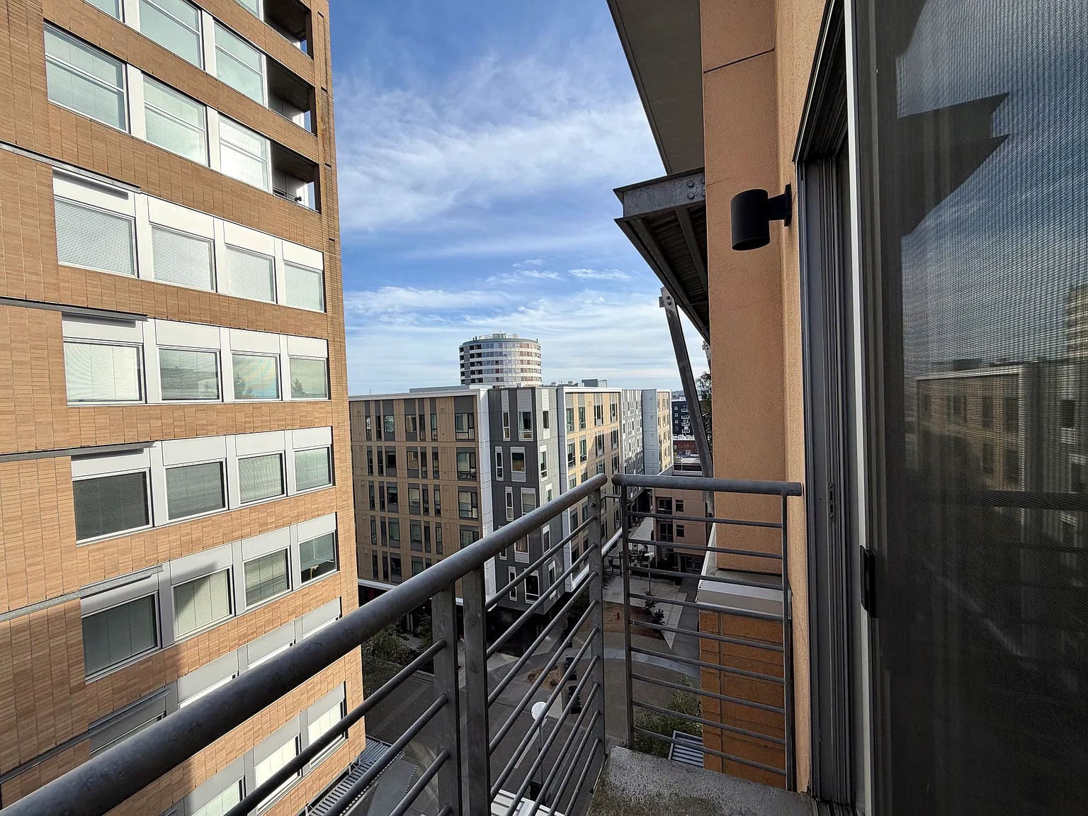1 bed, 665 sqft, $1,649 — Photo 4