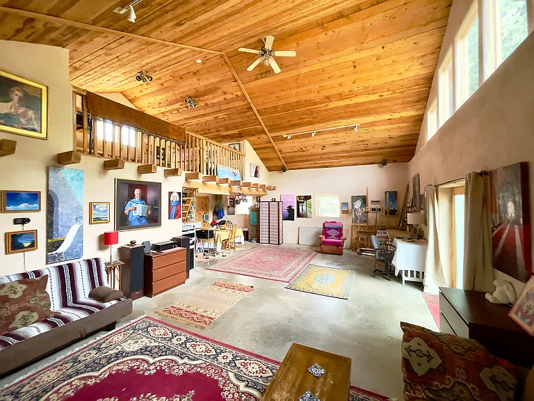 223 Victor Ct #A — Photo 3