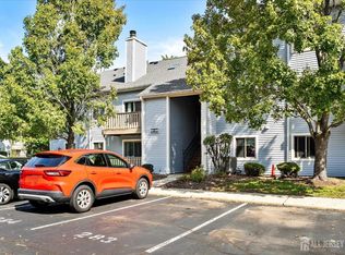 602 Aspen Dr, Plainsboro, NJ 08536