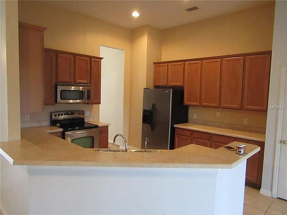 3rd image of 3868 Wood Thrush Dr
