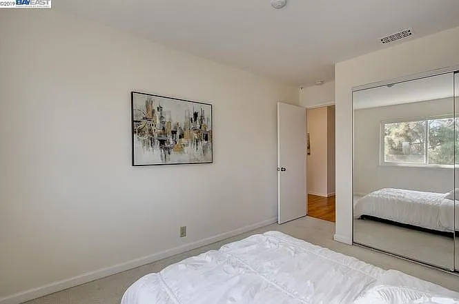 5877 Central Ave — Photo 19