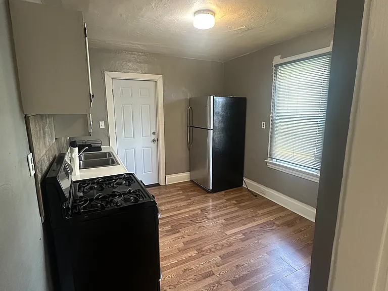 504 Federal St #2 — Photo 6