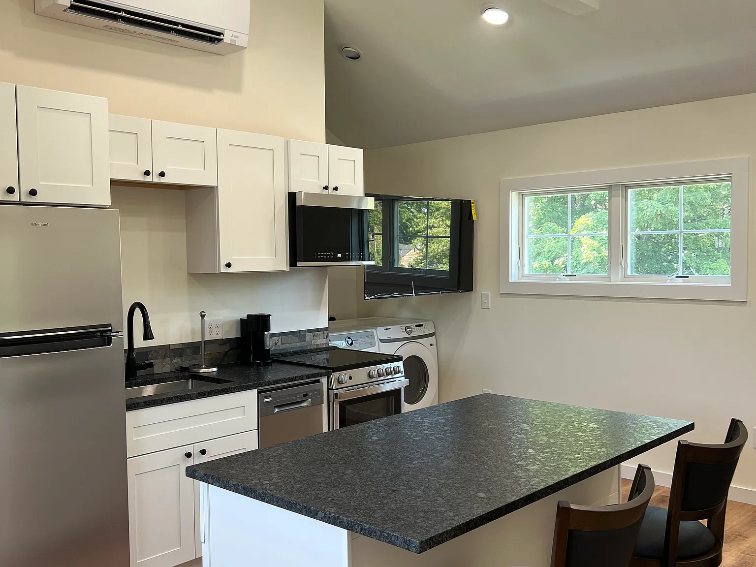 1 bed, 504 sqft, $2,000 — Photo 1