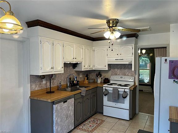 4th image of 2824 Augusta Cir