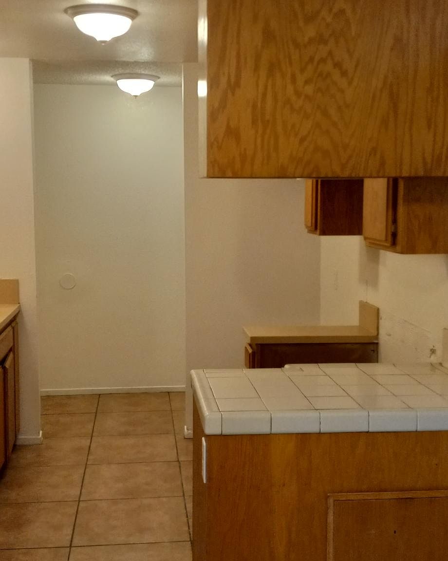 6318 Monitor St, Bakersfield, CA 93307 Zillow