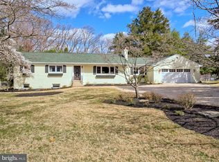 8909 Victory Ln, Potomac, MD 20854