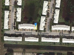 2020 Nassau Dr, Riviera Beach, FL 33404