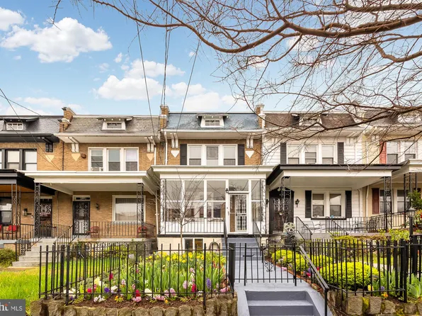 634 Farragut St NW, Washington, DC 20011