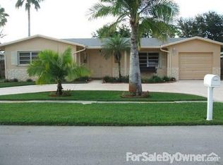 1710 NW 111th Ter, Pembroke Pines, FL 33026