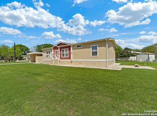 915 Tonkawa Cir, New braunfels, TX 78130