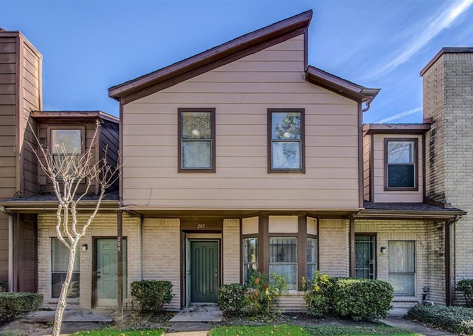 1st image of 12500 Brookglade Cir Unit 205