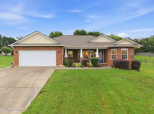 984 Mossy Grove Ln, Maryville, TN 37801