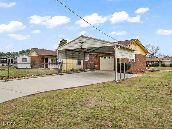 5th image of 607 Bedford Road