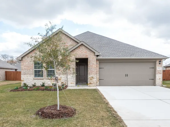 1819 Pecan Valley Dr, Kaufman, TX 75142