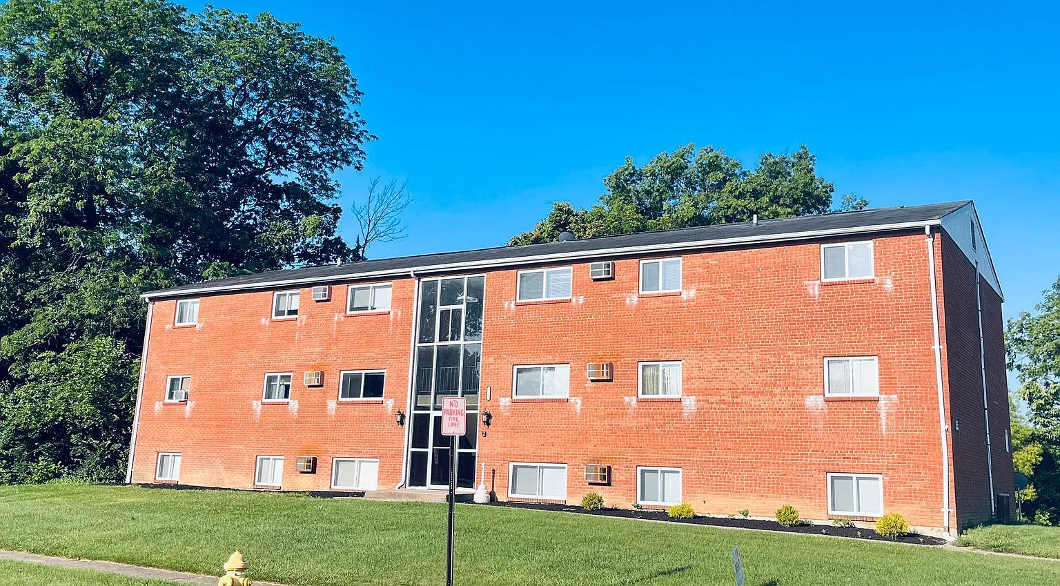 Edgecombe Apartments — Photo 3