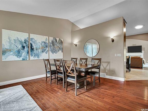 5th image of 1447 Fairbrother Cres