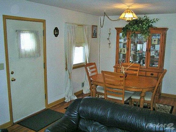 L-Shape Dining and Living Room