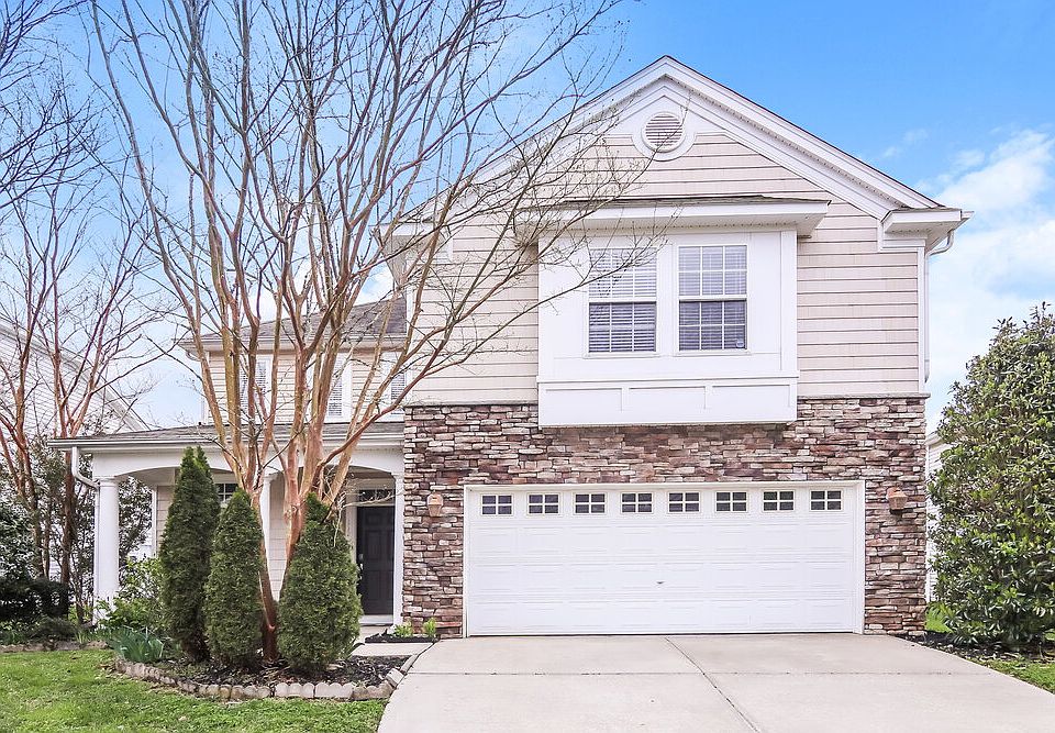 1st image of 172 Cinder Cross Way