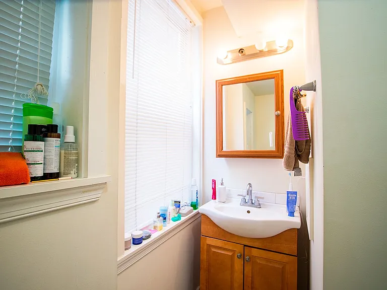 1431 Lombard Street — Photo 5