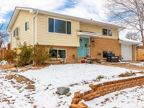 2nd image of 11487 Larson Ln