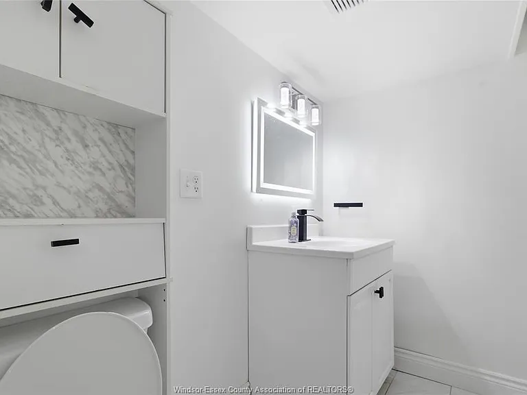 1784 Partington Ave #LOWER — Photo 18