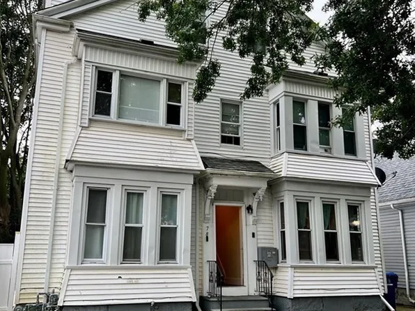 78 Thomas St, New Bedford, MA 02740