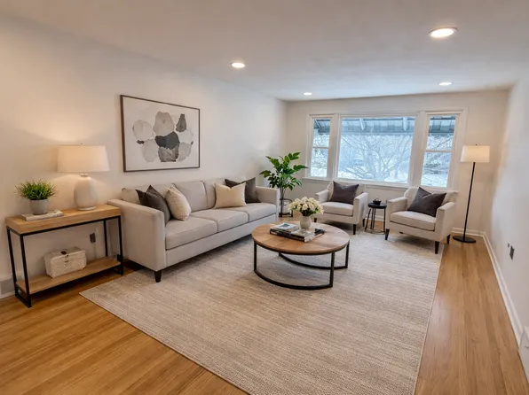 76 S Union Rd #Upr, Buffalo, NY 14221