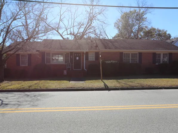 206 E Grady St, Statesboro, GA 30458