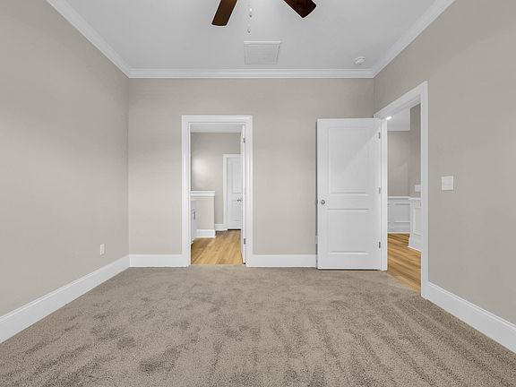 5th image of 310 Conductor Ln