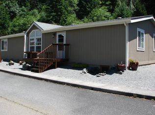 29309 Melody Ln, Gold Beach, OR 97444
