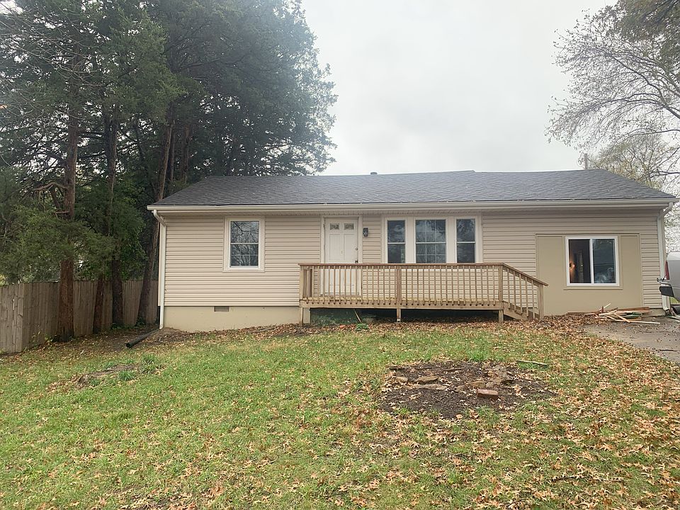 2nd image of 114 Woodland Rd