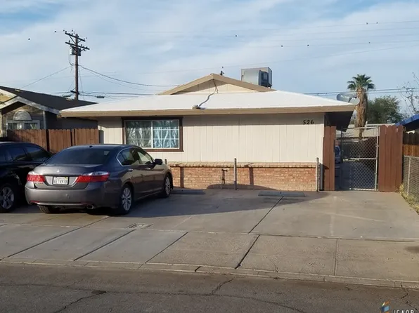 526 Vine St, El Centro, CA 92243
