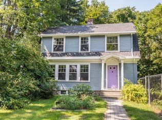 35 Lowell St, Andover, MA 01810