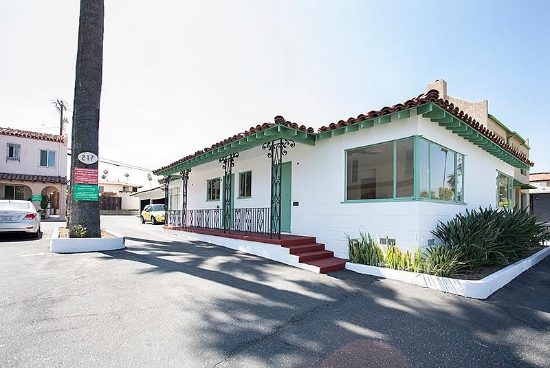 1st image of 212 N Atlantic Blvd #11