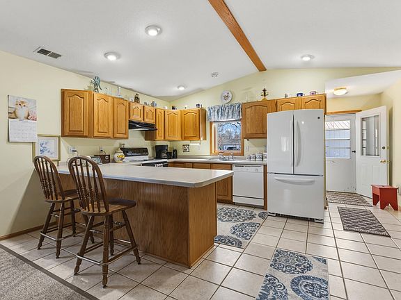 5th image of 506 7th St S
