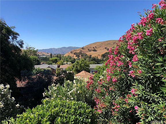 2nd image of 26124 Roymor Dr