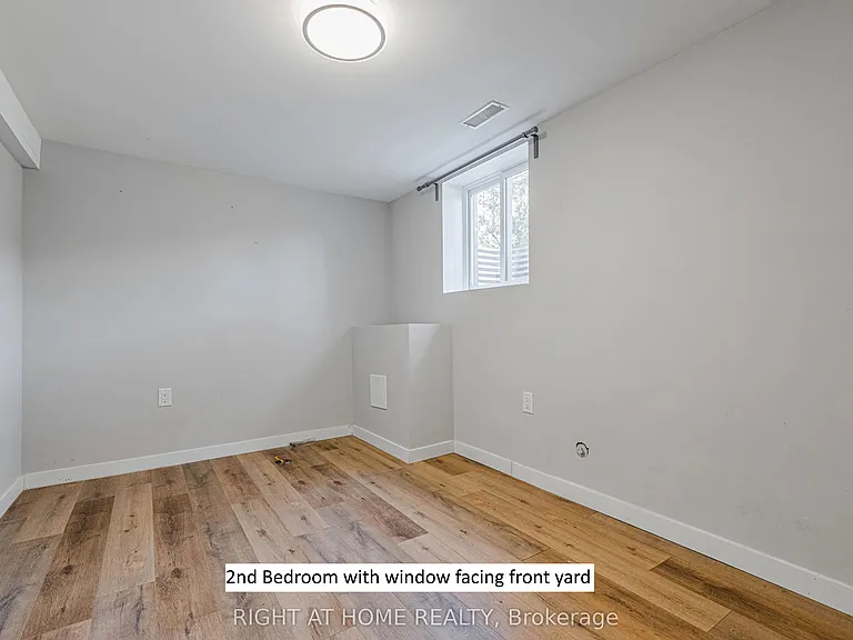 297 Geneva Ave #LOWER — Photo 9