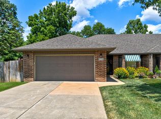 1437 E Dunkirk St, Springfield, MO 65804